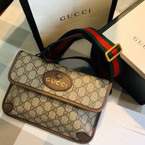 Gucci crossbody bag 85% brand new